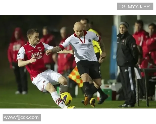 阿贾克斯青年队与阿尔梅勒城精彩对决比分揭晓分析